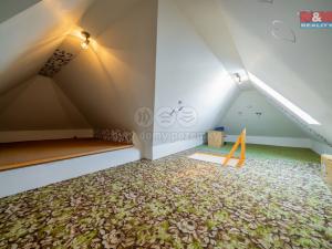 Prodej rodinného domu, Rovečné, 270 m2