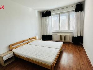 Pronájem bytu 2+1, Ostrava - Poruba, Maďarská, 54 m2