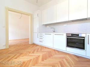 Pronájem bytu 1+1, Praha - Nové Město, Podskalská, 42 m2