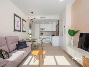 Prodej bytu 3+kk, Torrevieja, Španělsko, 62 m2