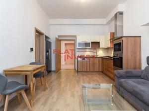 Pronájem bytu 2+kk, Praha - Vršovice, Vršovická, 54 m2