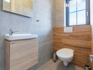Prodej vícegeneračního domu, Horní Stropnice, 208 m2