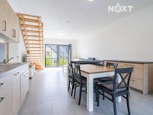Prodej vícegeneračního domu, Horní Stropnice, 208 m2