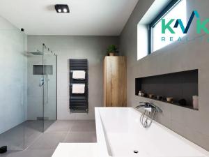Prodej rodinného domu, Hájek, 228 m2
