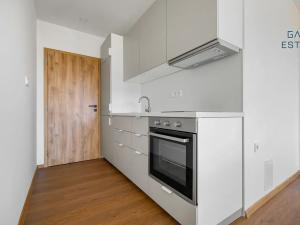 Pronájem bytu 1+kk, Jihlava, Okružní, 29 m2