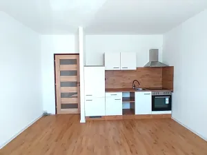 Pronájem bytu 2+kk, Mladá Boleslav, tř. Václava Klementa, 42 m2