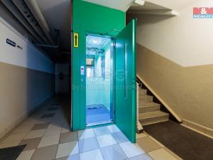 Prodej bytu 3+1, Rotava, Sídliště, 58 m2