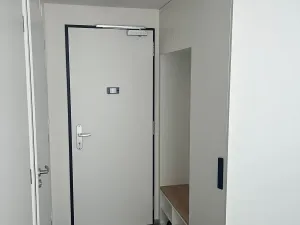Pronájem bytu 2+kk, Praha - Smíchov, Plzeňská, 40 m2