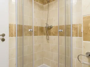 Prodej bytu 2+kk, Praha - Kamýk, Rabyňská, 39 m2