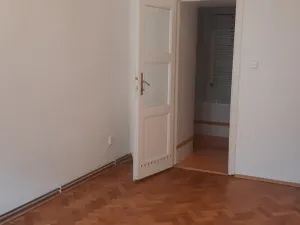 Pronájem bytu 2+1, Praha - Smíchov, Grafická, 57 m2