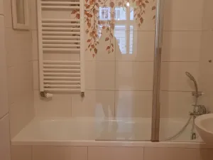 Pronájem bytu 2+1, Praha - Smíchov, Grafická, 57 m2