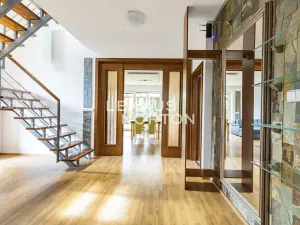 Pronájem rodinného domu, Statenice, Keltská, 280 m2