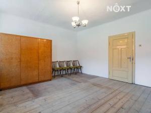 Prodej rodinného domu, Lišov, třída 5. května, 160 m2