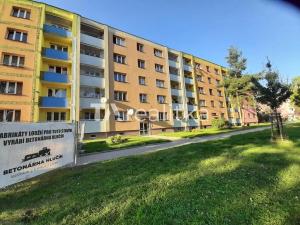 Prodej bytu 3+1, Karviná, Na Kopci, 74 m2