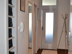 Pronájem bytu 2+kk, Praha - Podolí, Levá, 42 m2