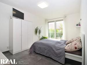 Pronájem bytu 2+kk, Holýšov, Na Terasách, 62 m2