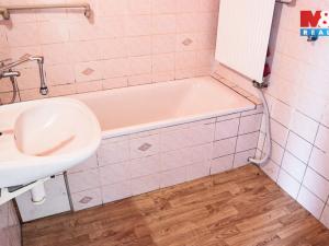 Pronájem bytu 3+1, Nekoř, 82 m2