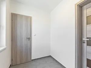 Prodej rodinného domu, Světice, Na Žlábku, 162 m2