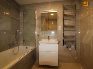 Pronájem bytu 2+kk, Praha - Třebonice, U Radosti, 51 m2