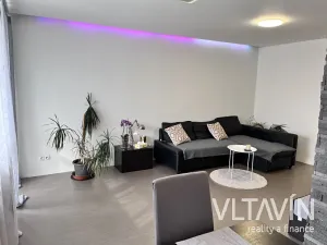 Pronájem bytu 4+kk, Praha - Řepy, Mrkvičkova, 99 m2