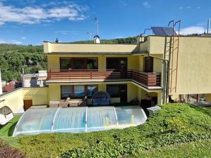 Prodej rodinného domu, Luhačovice, Antonína Slavíčka, 250 m2