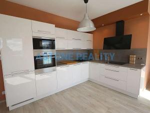 Pronájem bytu 2+kk, Praha - Stodůlky, Svitákova, 66 m2