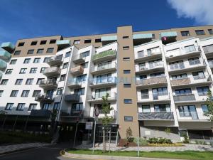 Pronájem bytu 2+kk, Praha - Stodůlky, Svitákova, 66 m2