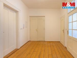 Prodej bytu 3+1, Poděbrady - Poděbrady II, Dr. Beneše, 85 m2