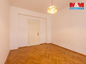 Prodej bytu 3+1, Poděbrady - Poděbrady II, Dr. Beneše, 85 m2