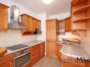 Pronájem bytu 2+kk, Liberec, Tyršova, 65 m2
