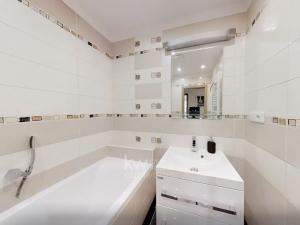 Pronájem bytu 2+1, Praha - Žižkov, Jeseniova, 60 m2