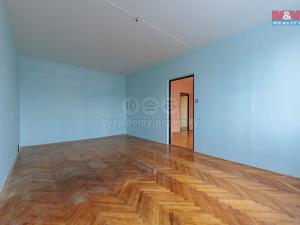 Prodej bytu 3+1, Karlovy Vary - Stará Role, Dvořákova, 83 m2