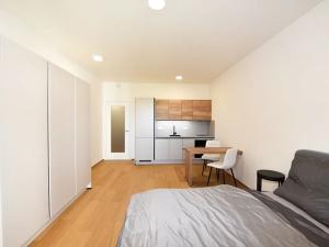 Pronájem bytu 1+kk, Praha - Hrdlořezy, V třešňovce, 40 m2