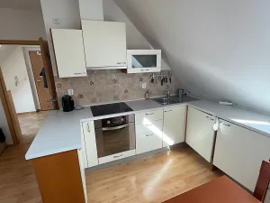 Pronájem bytu 2+kk, Jesenice, Do Polí, 55 m2