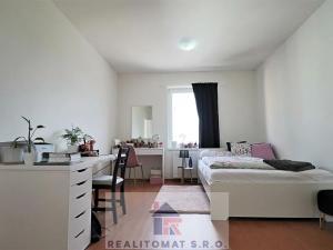 Pronájem bytu 2+kk, Praha - Libeň, Braunerova, 52 m2