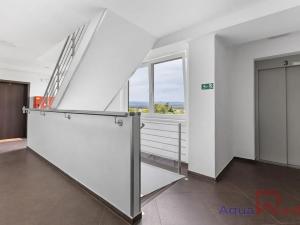 Prodej bytu 4+kk, Karlovy Vary, Dubová, 99 m2