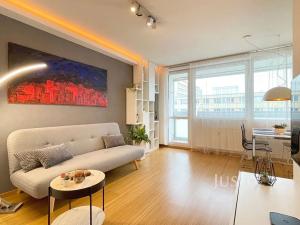 Pronájem bytu 3+1, Praha - Krč, Bartákova, 55 m2