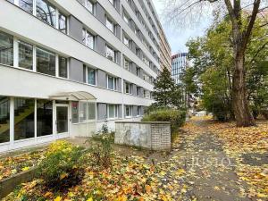 Pronájem bytu 3+1, Praha - Krč, Bartákova, 55 m2