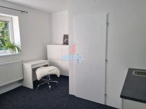 Pronájem bytu 1+kk, Olomouc, Štolbova, 25 m2