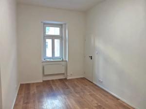 Prodej bytu 2+kk, Praha - Břevnov, Nad Kajetánkou, 45 m2
