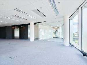 Pronájem kanceláře, Praha - Holešovice, Plynární, 443 m2