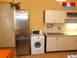 Prodej rodinného domu, Velvary, Růžová, 110 m2