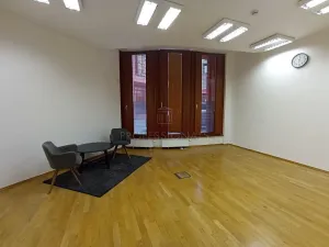 Pronájem kanceláře, Praha - Nové Město, Opletalova, 260 m2