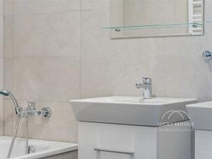 Pronájem bytu 3+kk, Praha - Chodov, Líbalova, 76 m2