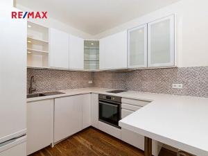 Pronájem bytu 1+kk, Praha - Libeň, Primátorská, 38 m2