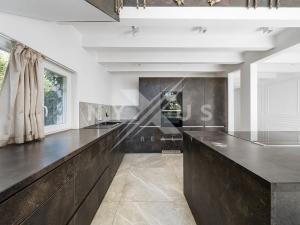 Prodej rodinného domu, Stěžery, Lipová, 200 m2