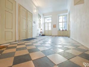 Prodej činžovního domu, Olomouc, Dolní náměstí, 1450 m2