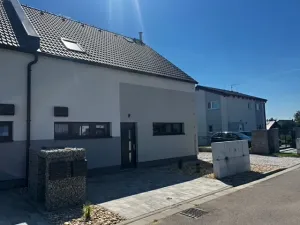 Prodej rodinného domu, Dříteč, 150 m2