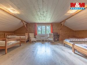 Prodej chalupy, Chuchelna, 250 m2