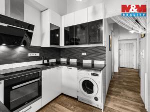Prodej bytu 1+1, Praha - Holešovice, Bubenská, 31 m2